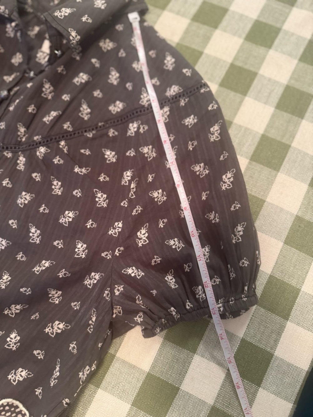 Pilcro Short-Sleeve Pop Over Blouse - Picture 13 of 14